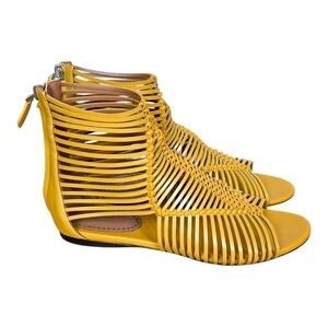 Alaia Flat Strappy Gladiator Sandals